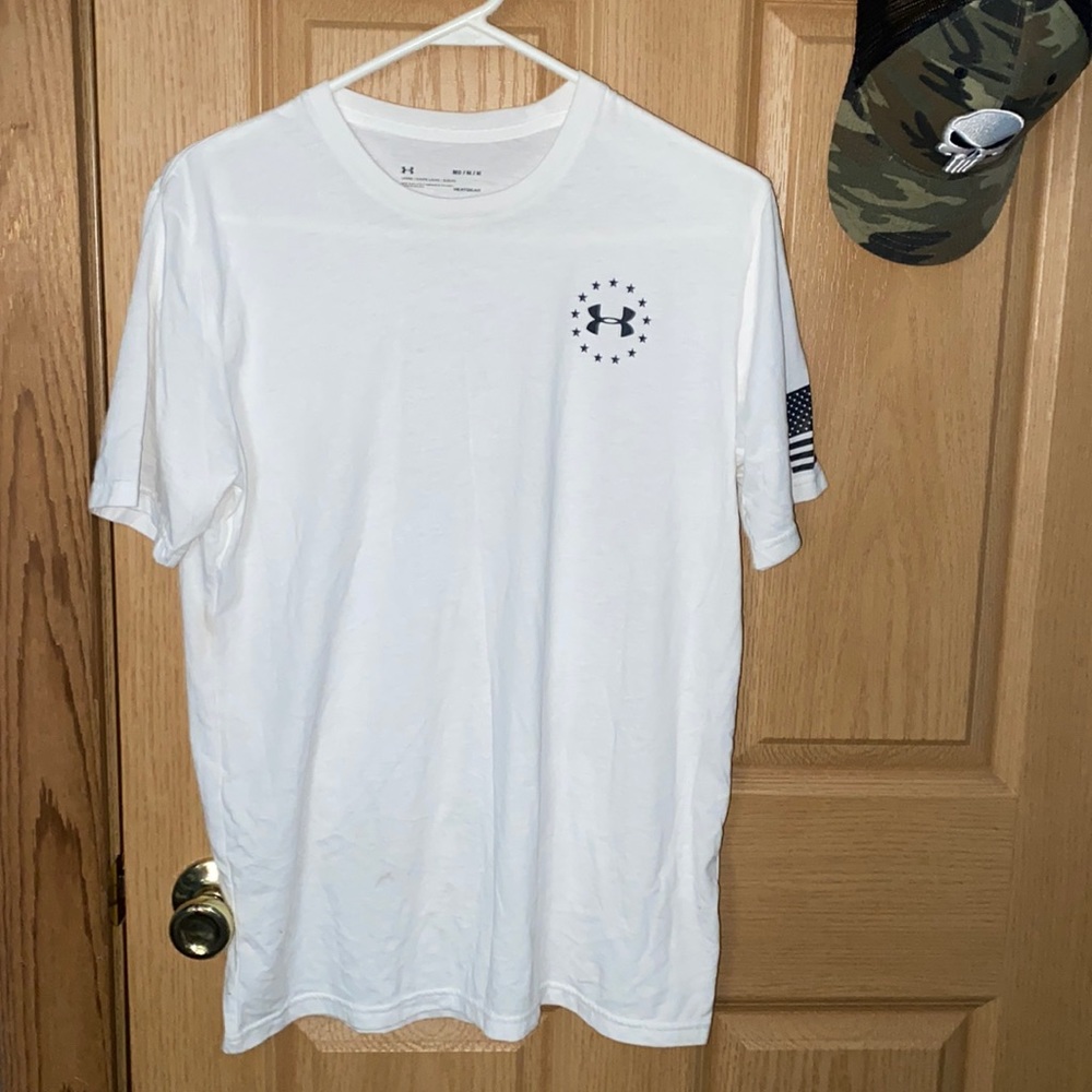 Under armour t-shirt